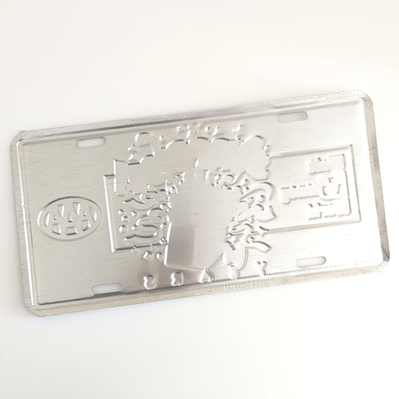 Walt Disney World '91 Vintage 20 Years Anniversary Surprise License Plate White - Picture 7 of 8